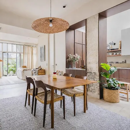 Appartamento Elegant Triplex With Terrace & Ac - Perfect For 6 Guests
